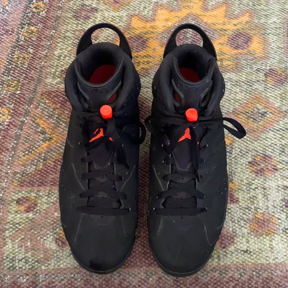 Nike Air Jordan 6 Retro